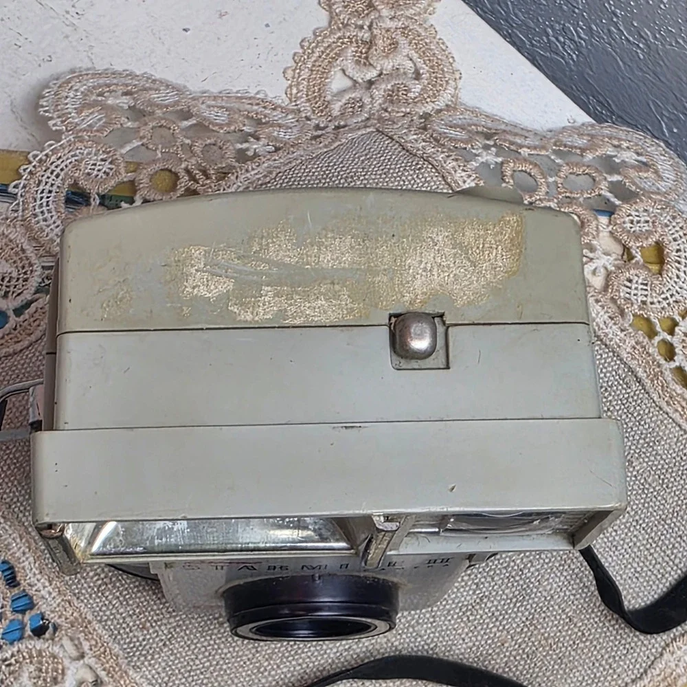 Vintage 1960s Kodak Brownie Starmite III‎ 127 Film Camera Grey Mid Century USA